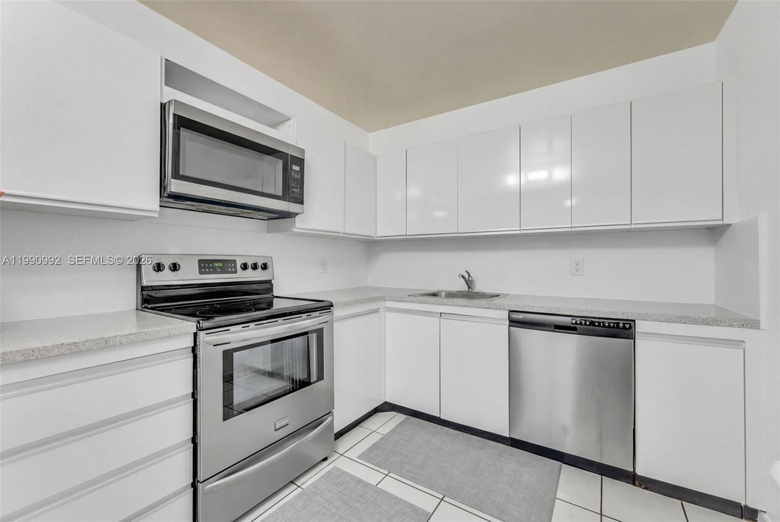 Photo of 2500 PARKVIEW DR #1418, Hallandale Beach, Florida, 33009 -