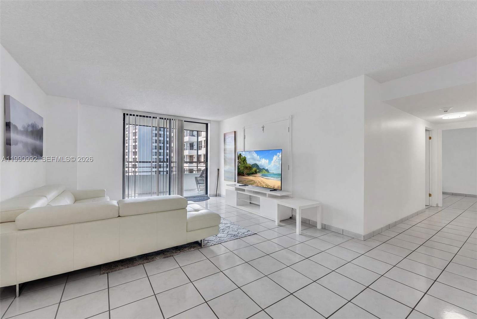 Photo of 2500 PARKVIEW DR #1418, Hallandale Beach, Florida, 33009 -