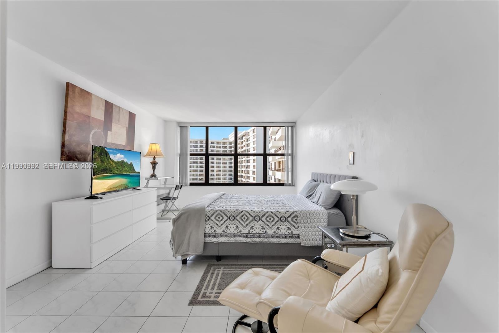 Photo of 2500 PARKVIEW DR #1418, Hallandale Beach, Florida, 33009 -