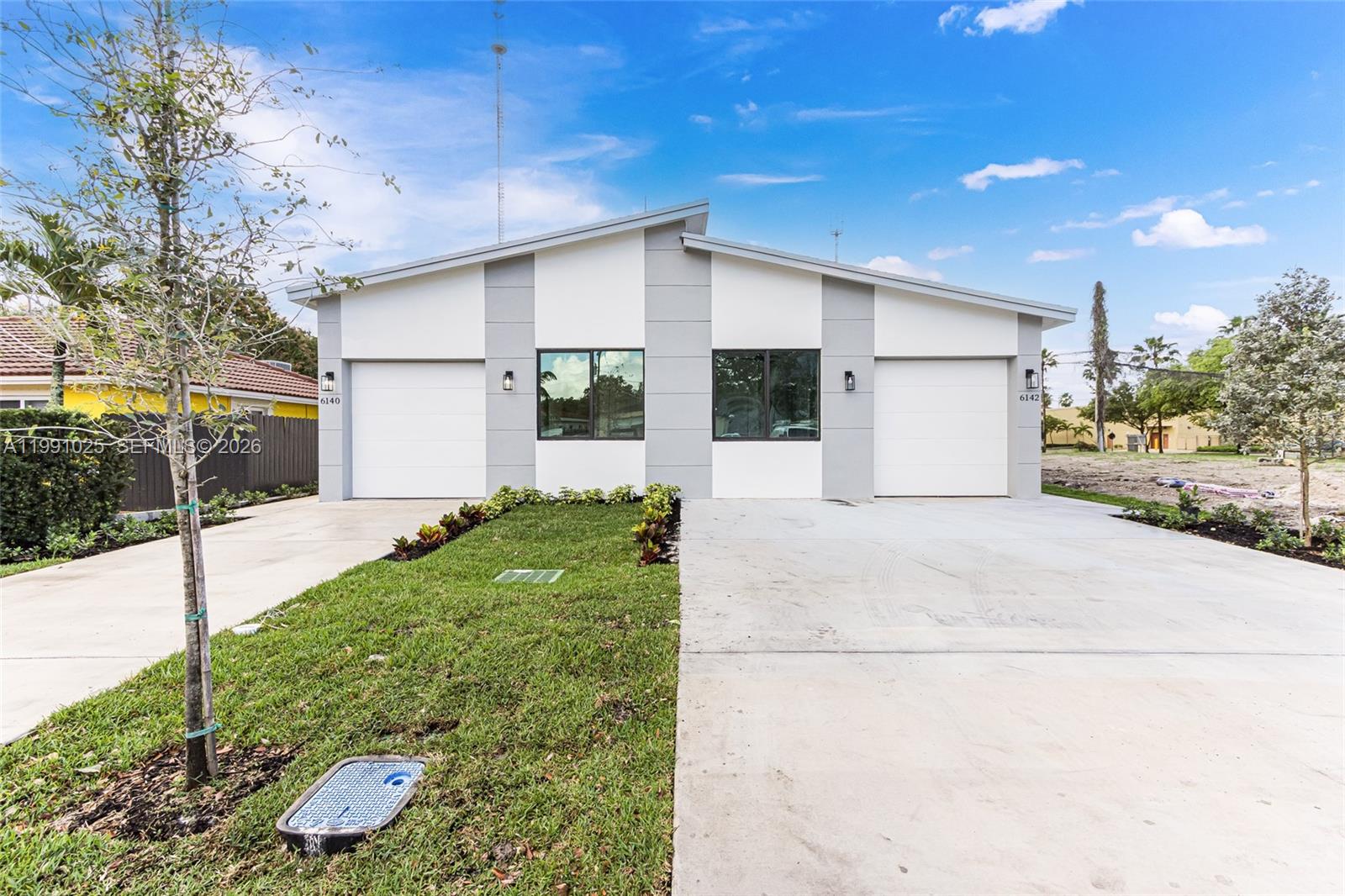   /  2713 кв.футов $ 2026-03-28 0 Фото