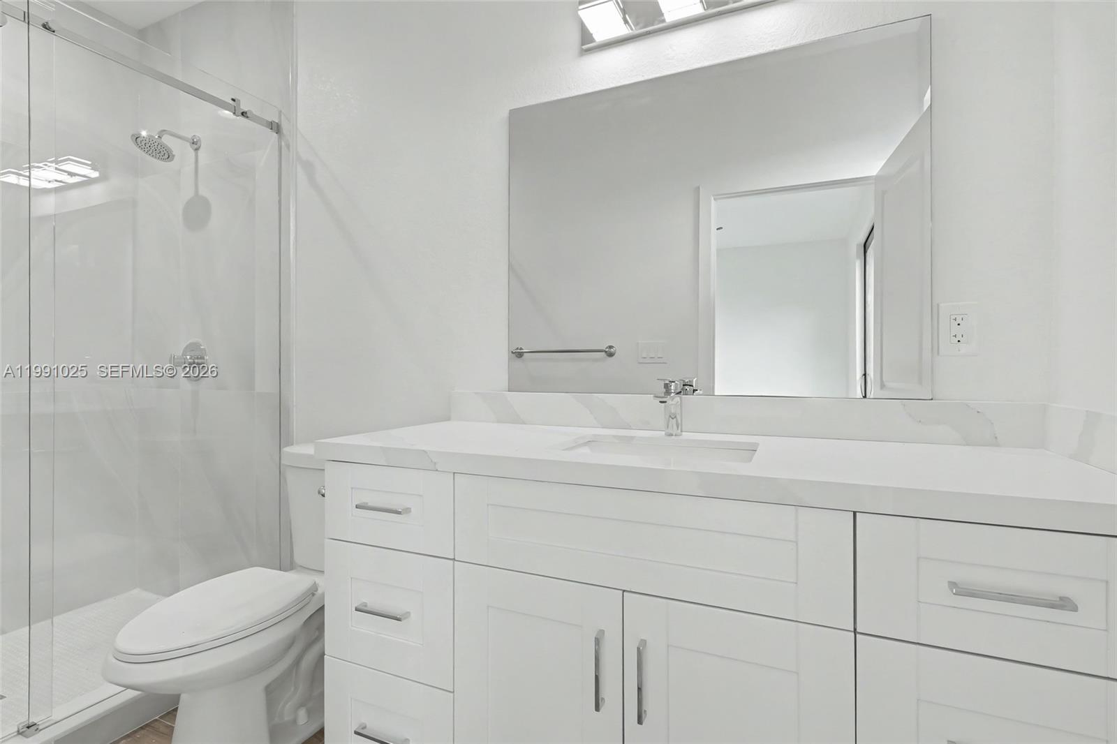   /  2713 кв.футов $ 2026-03-28 0 Фото