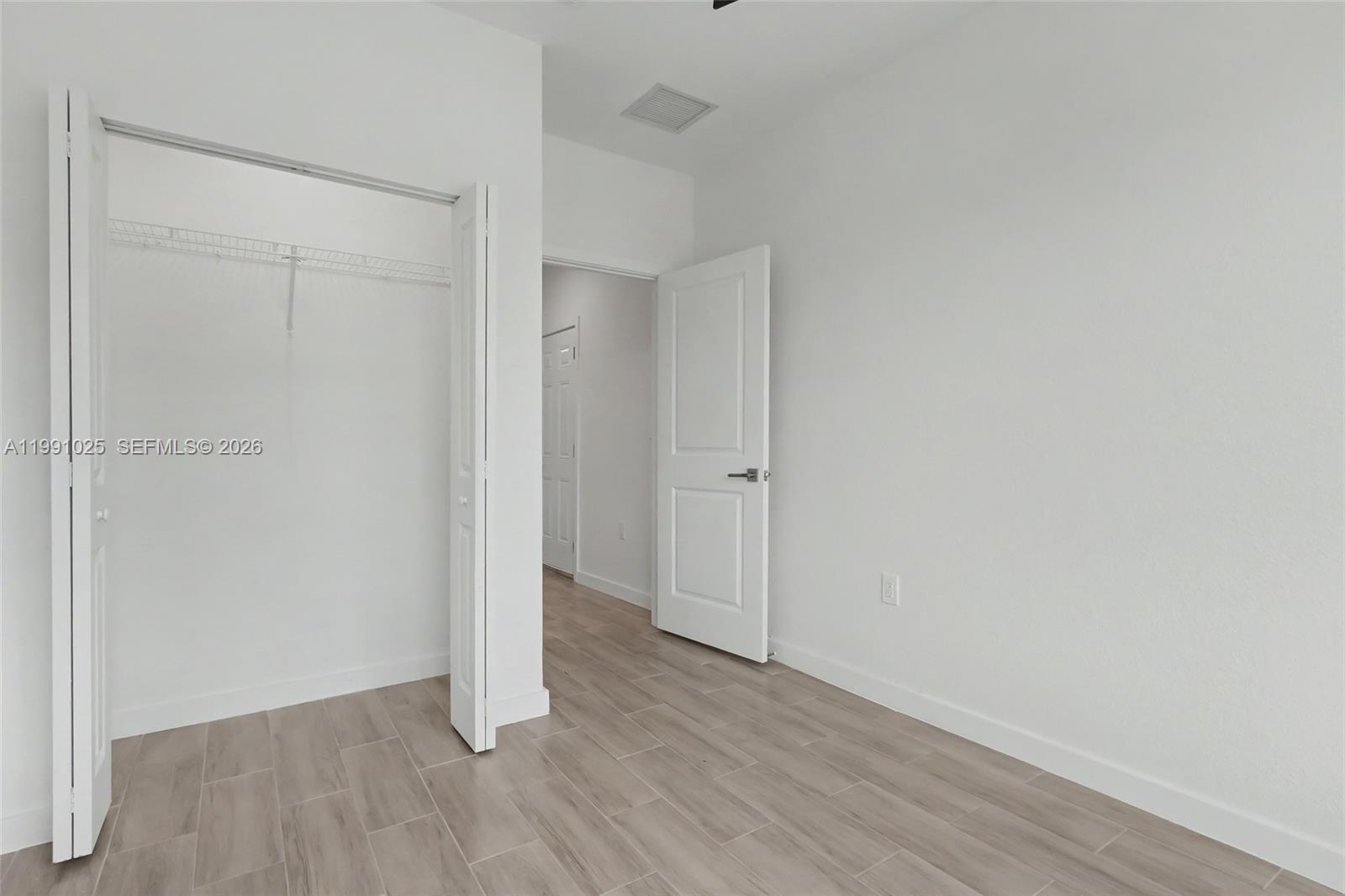   /  2713 кв.футов $ 2026-03-28 0 Фото