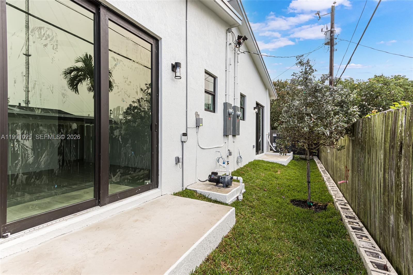   /  2713 кв.футов $ 2026-03-28 0 Фото