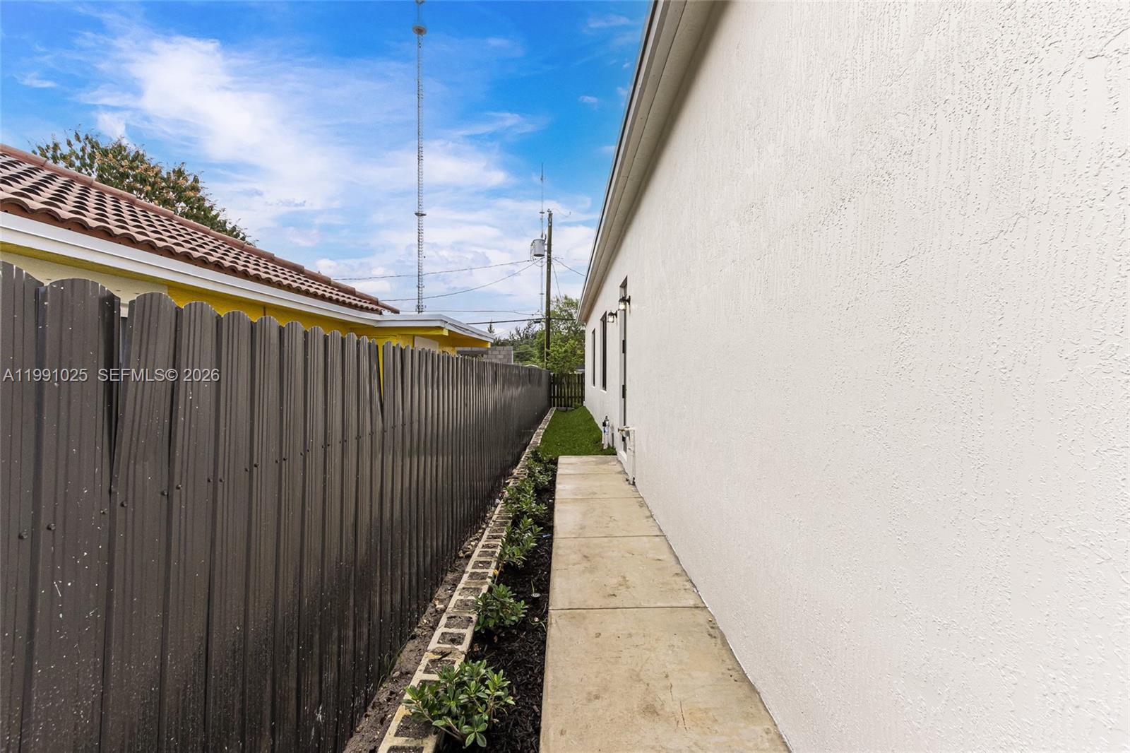   /  2713 кв.футов $ 2026-03-28 0 Фото