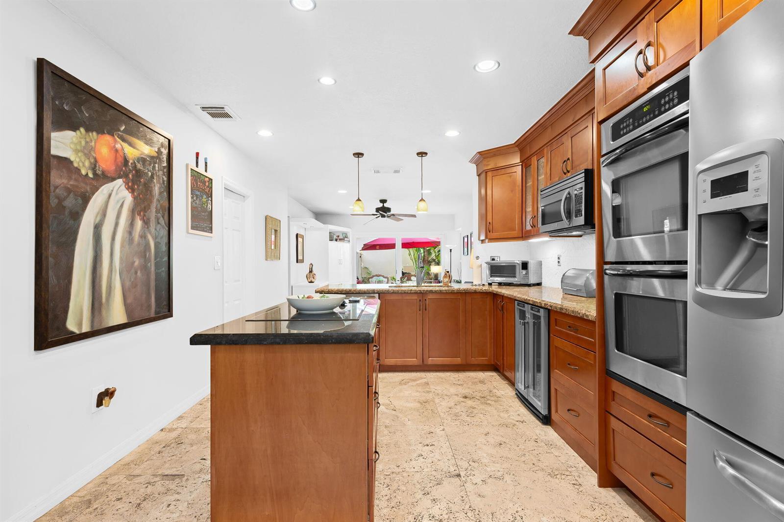 Photo of 1140 Linden (1140), Hollywood, Florida, 33019 - 1140 linden o