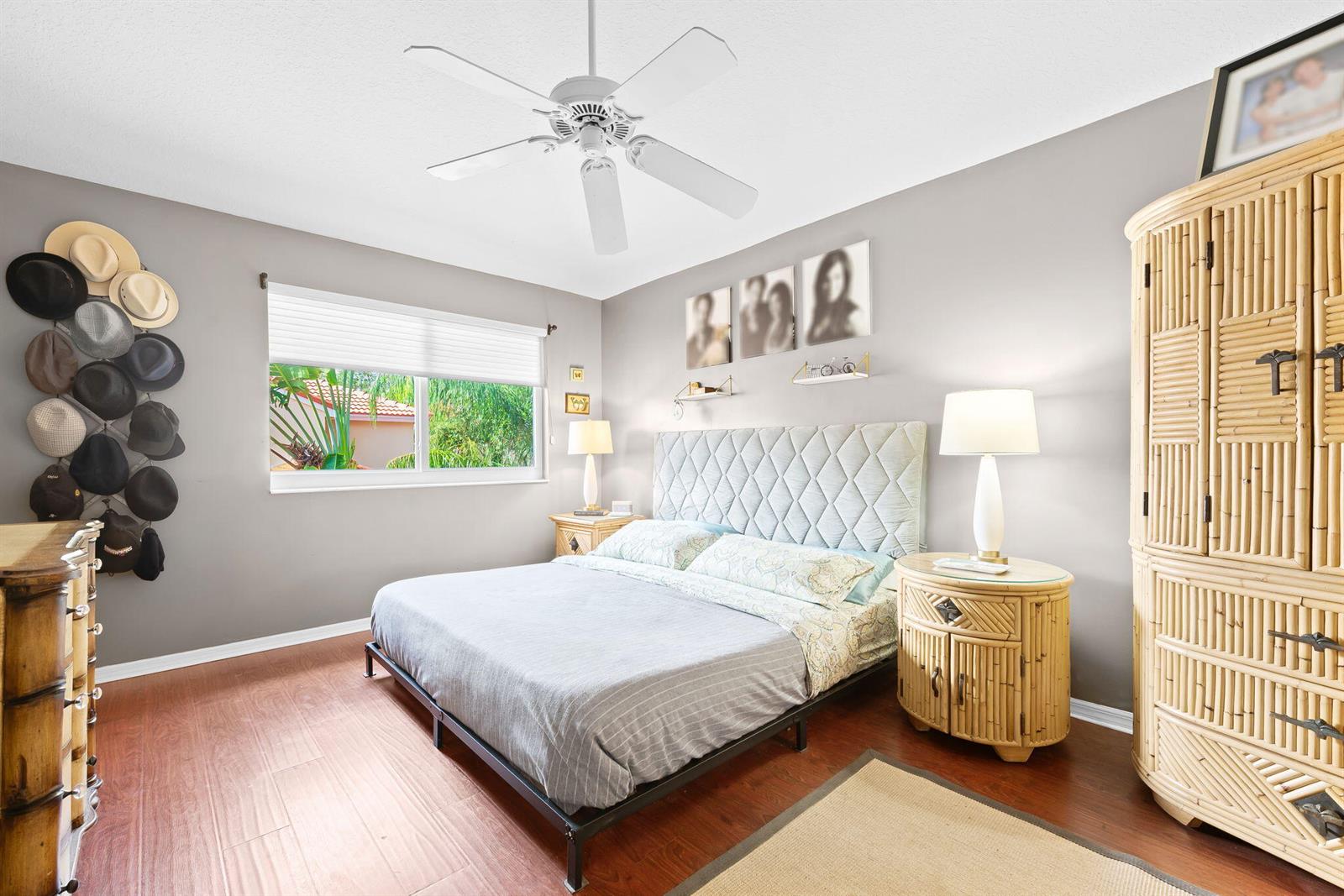 Photo of 1140 Linden (1140), Hollywood, Florida, 33019 - 1140 linden p