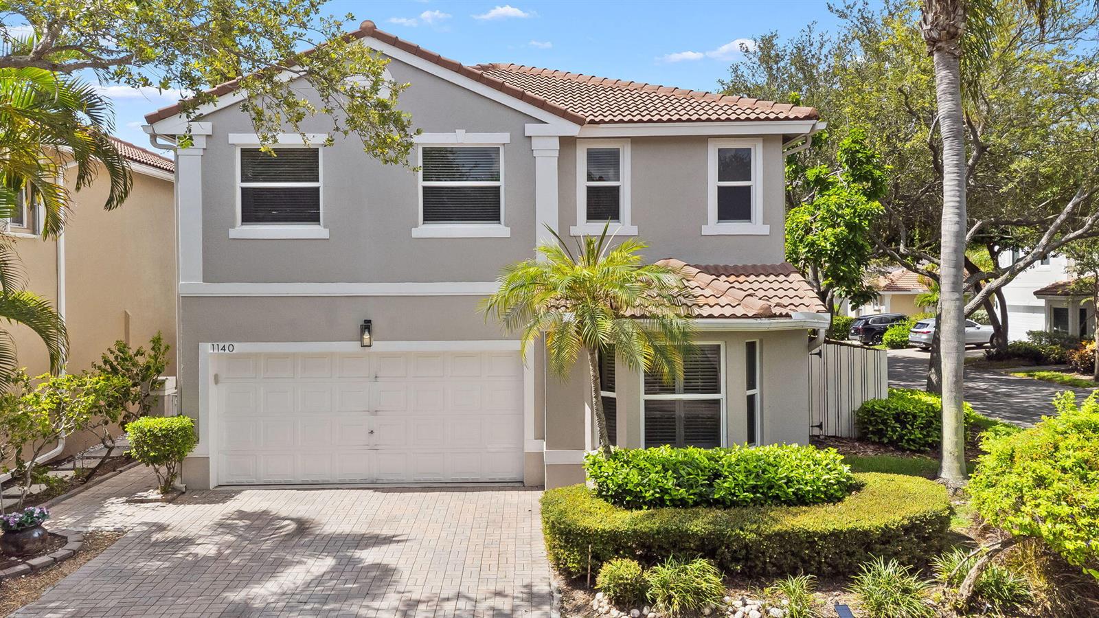 Photo of 1140 Linden (1140), Hollywood, Florida, 33019 - 1140 linden g