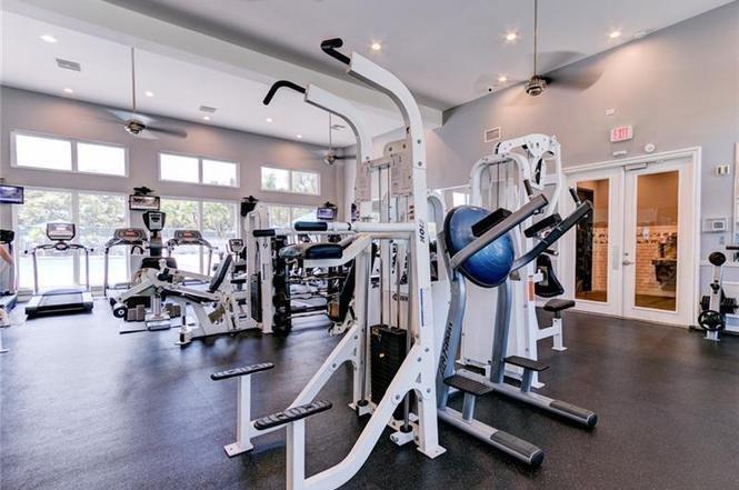 Photo of 1140 Linden (1140), Hollywood, Florida, 33019 - 1140 linden 8