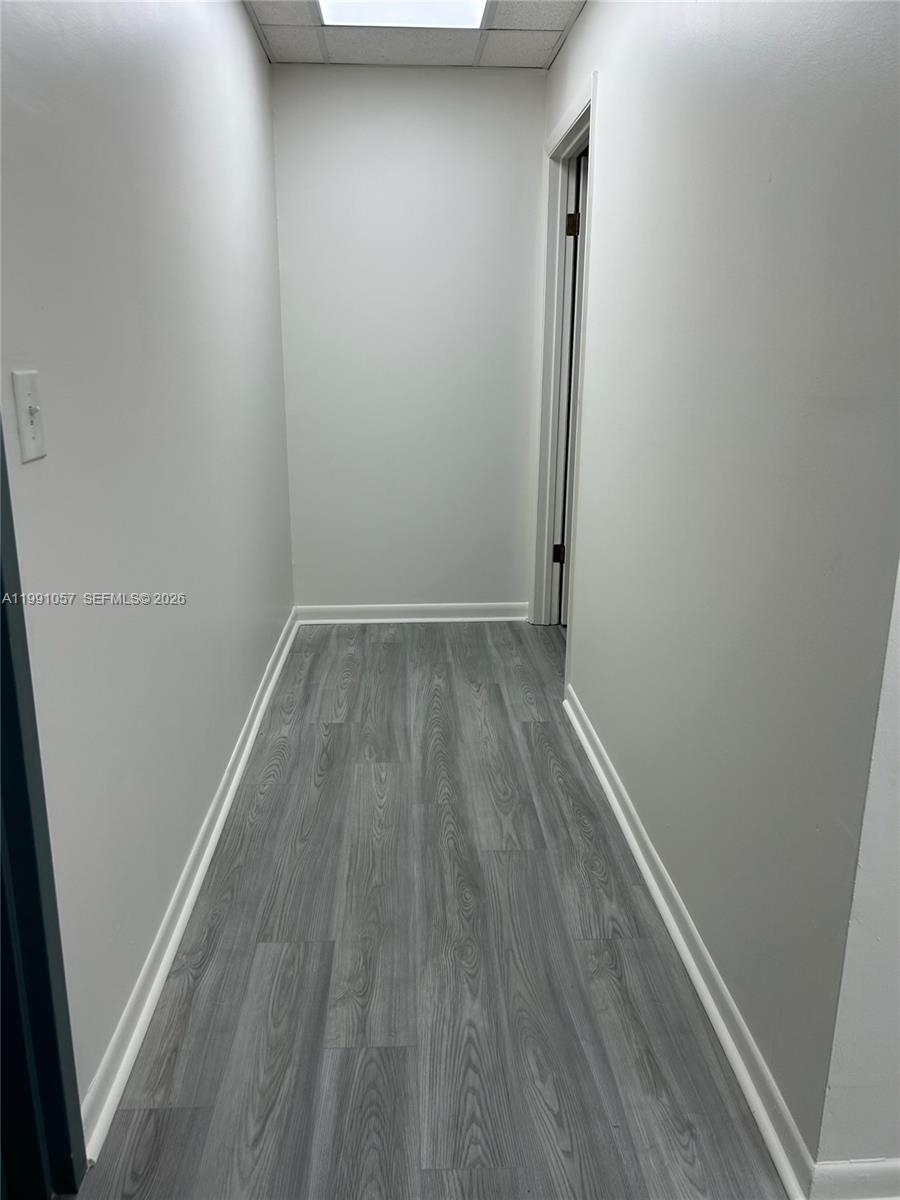 11  /   sq. ft. $ 2026-03-28 0 Photo