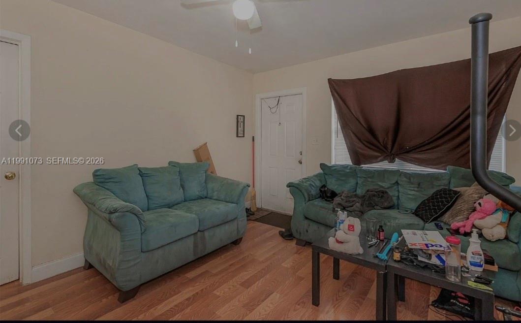   /  1300 кв.футов $ 2026-04-01 0 Фото