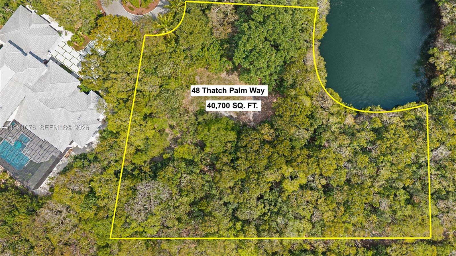   /   кв.футов $ 2026-03-28 0 Фото