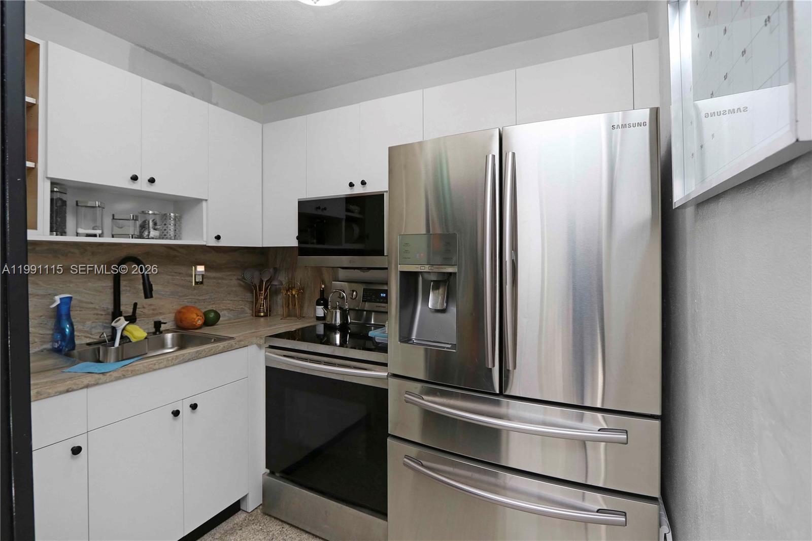   /   кв.футов $ 2026-03-29 0 Фото