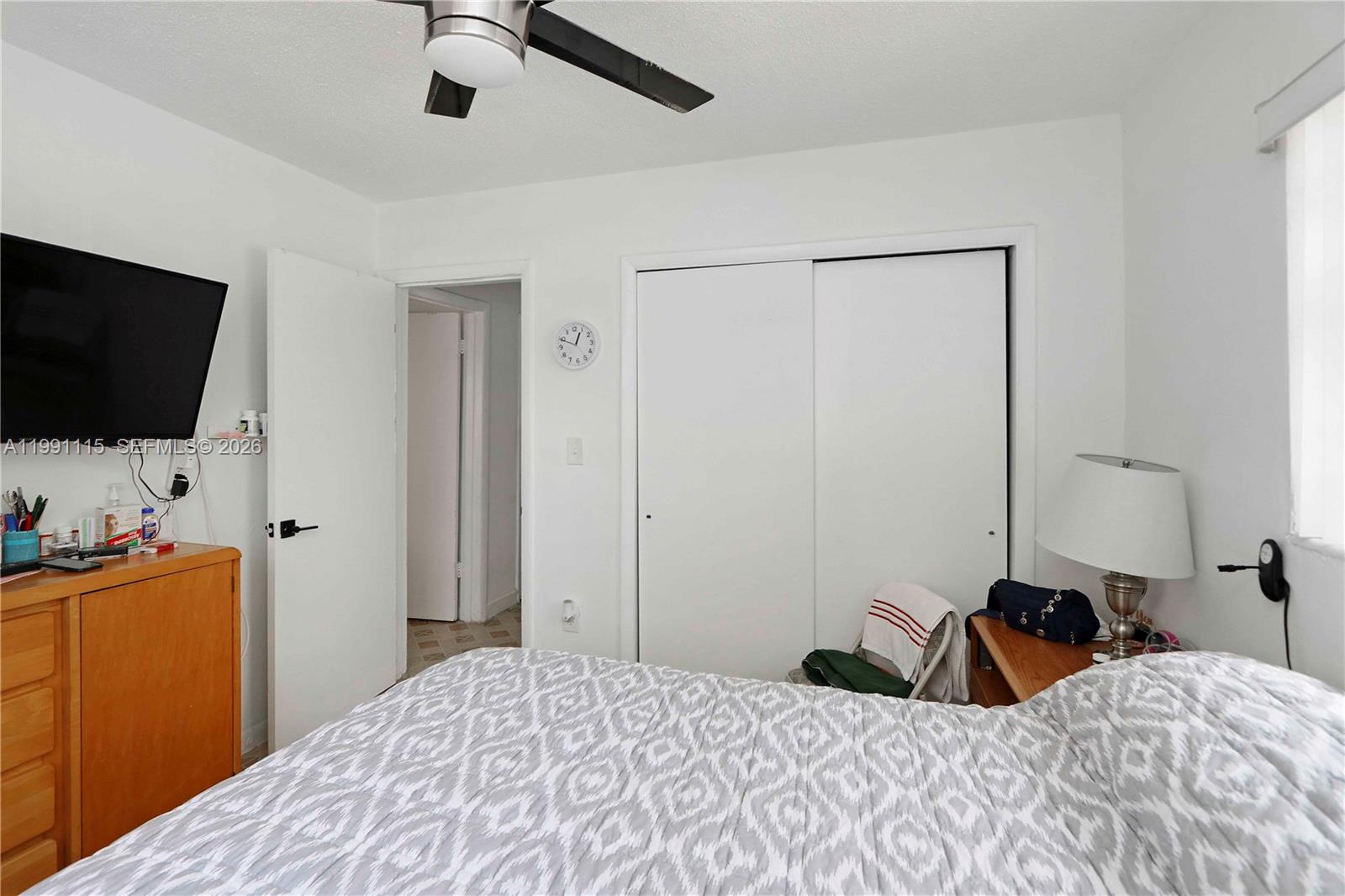   /   кв.футов $ 2026-03-29 0 Фото