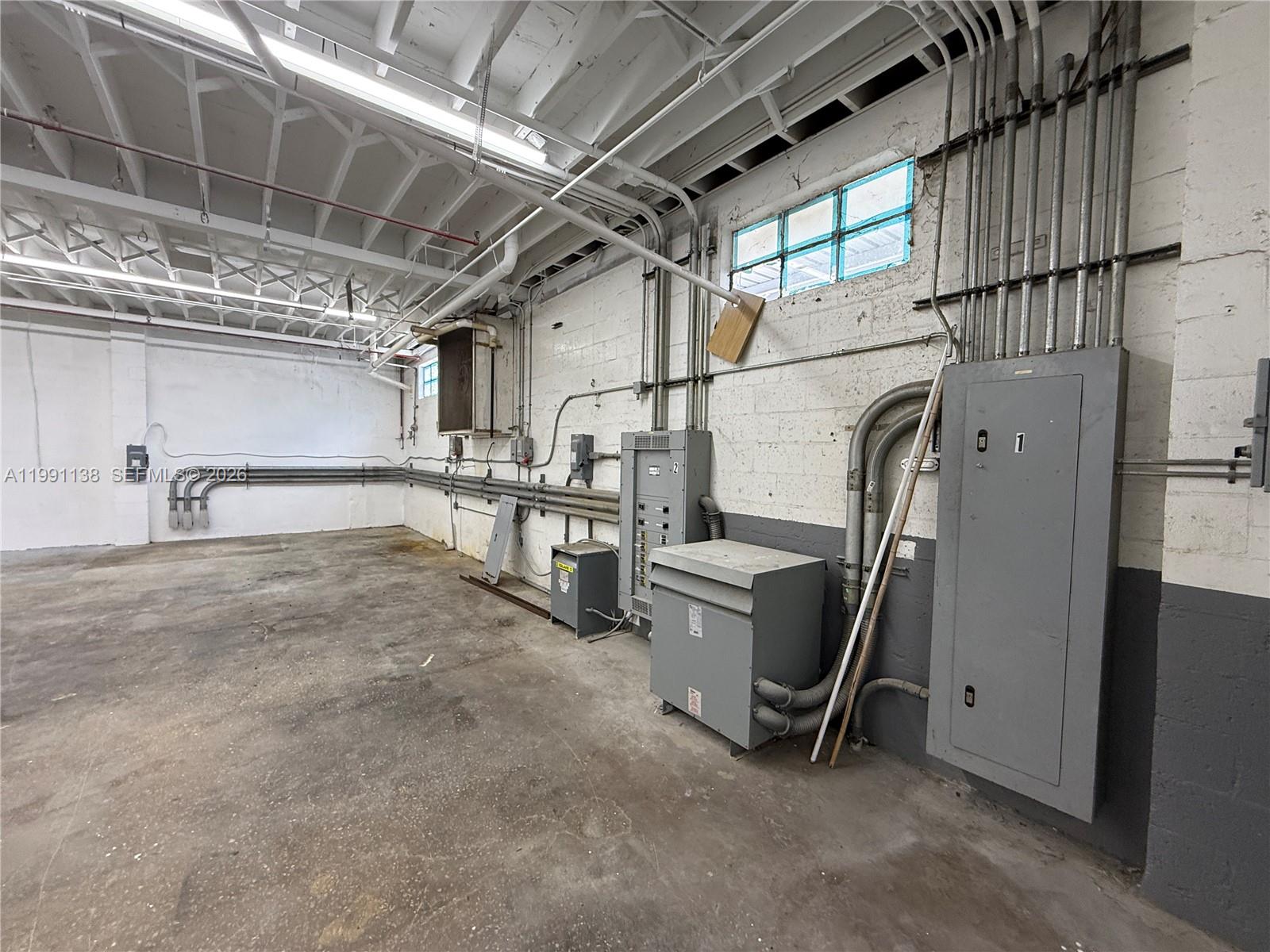   /   sq. ft. $ 2026-03-29 0 foto