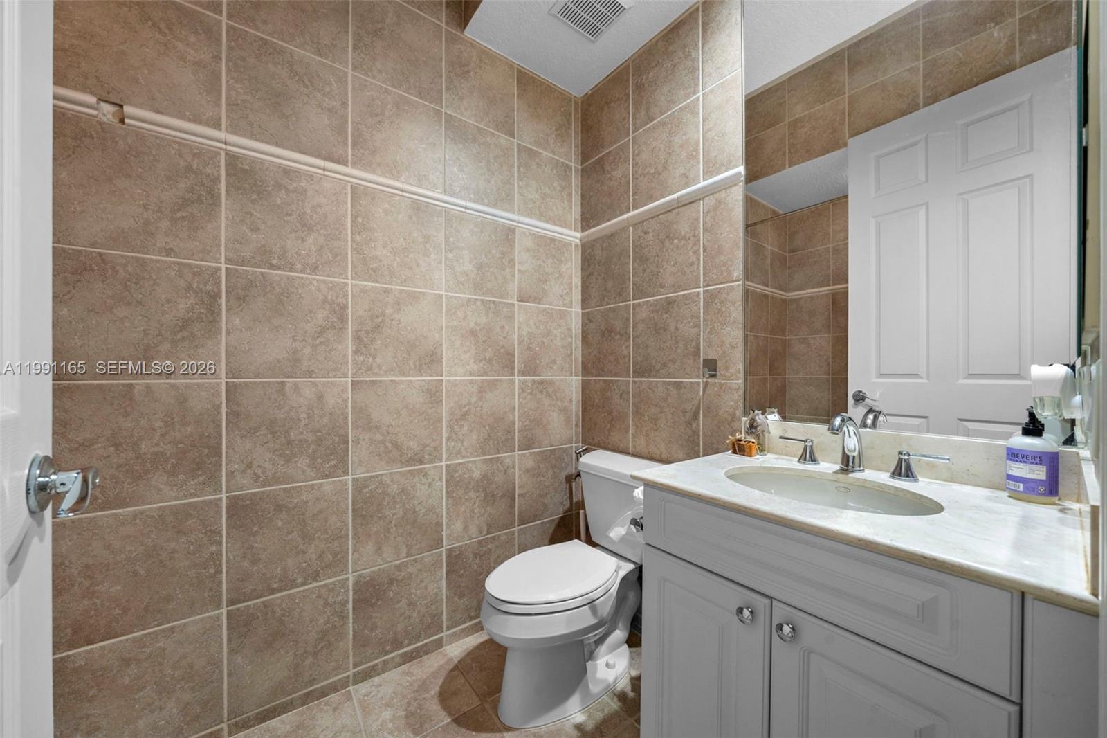 Photo of 896 Spinnaker Dr W  (896), Hollywood, Florida, 33019 - 