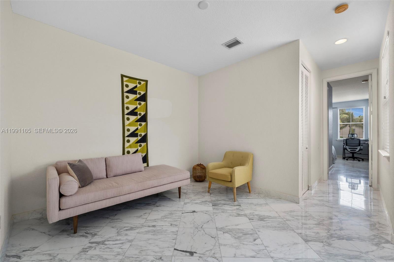 Photo of 896 Spinnaker Dr W  (896), Hollywood, Florida, 33019 - 