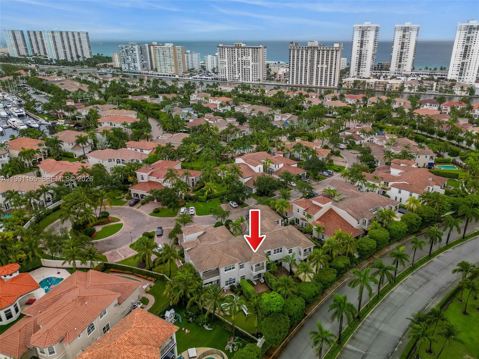 Photo of 896 Spinnaker Dr W  (896), Hollywood, Florida, 33019 - 