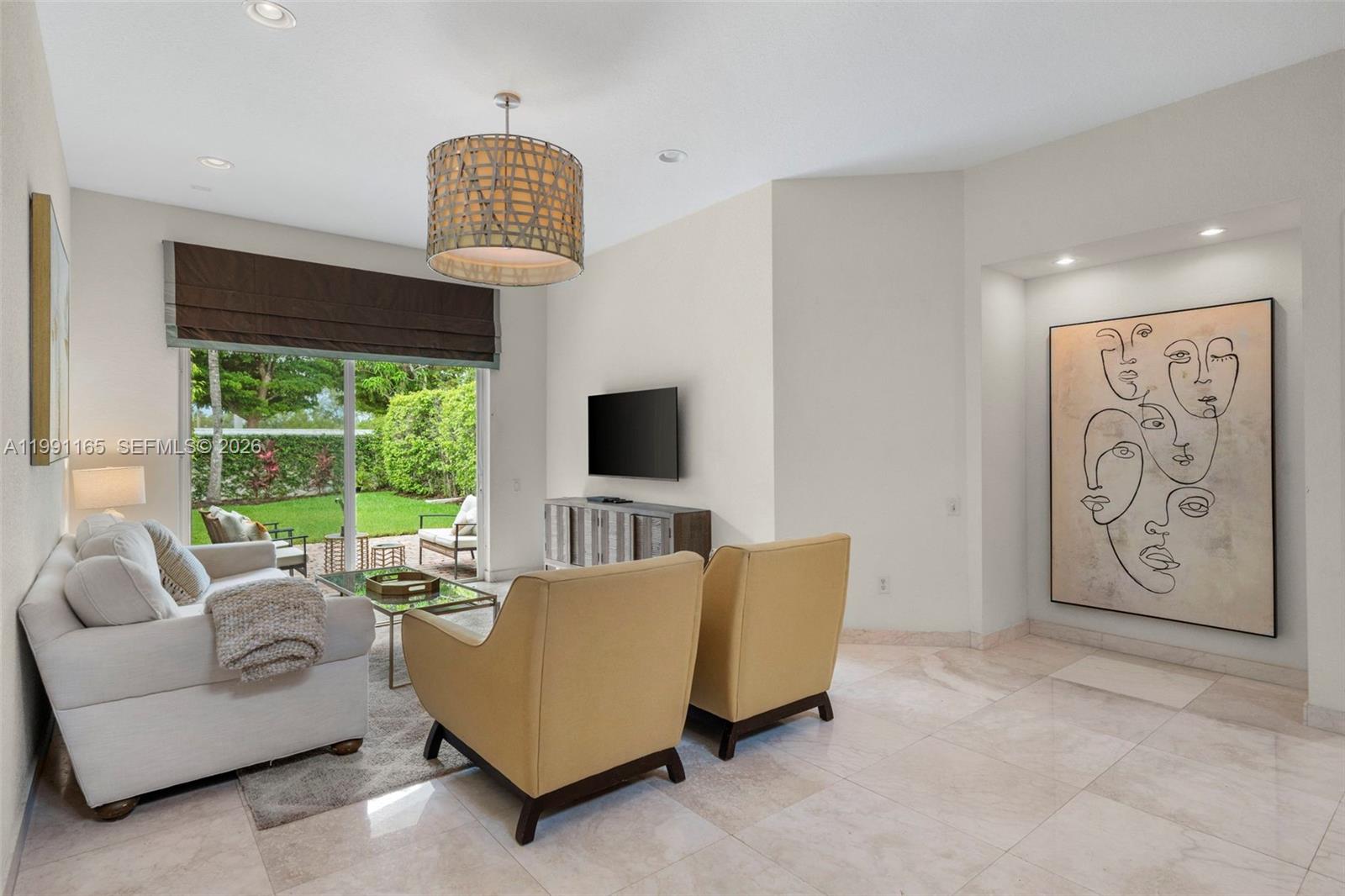 Photo of 896 Spinnaker Dr W  (896), Hollywood, Florida, 33019 - 