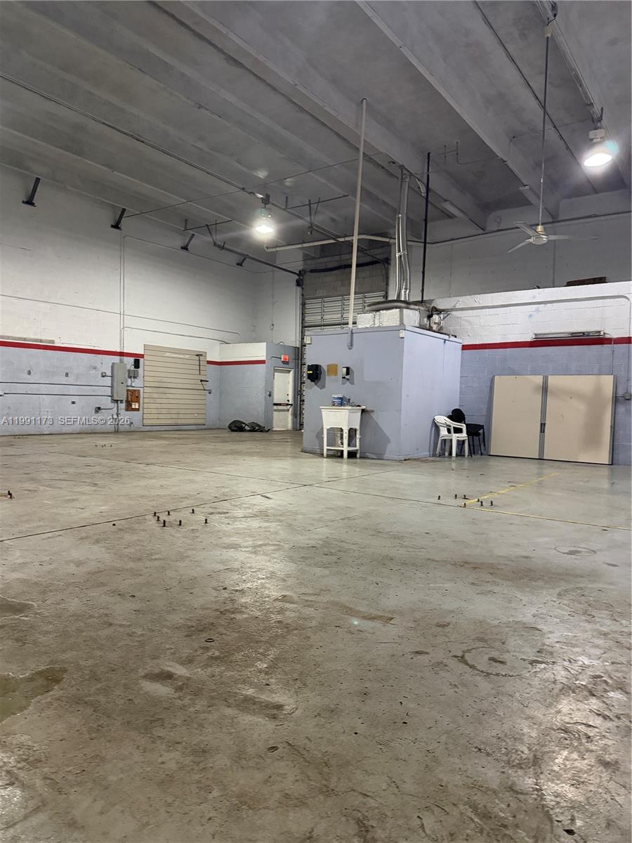 10769  /   sq. ft. $ 2026-03-29 0 foto