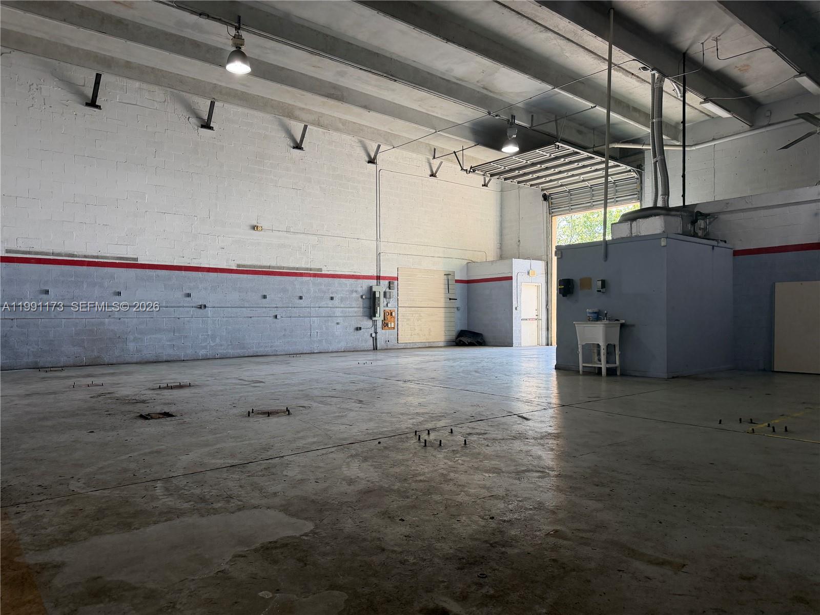 10769  /   sq. ft. $ 2026-03-29 0 foto