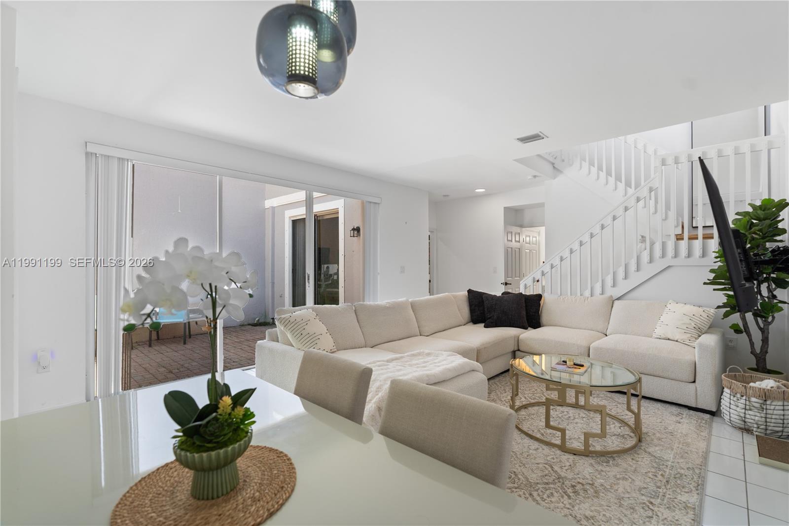 Photo of 1120 Canella Ln  (1120), Hollywood, Florida, 33019 - 