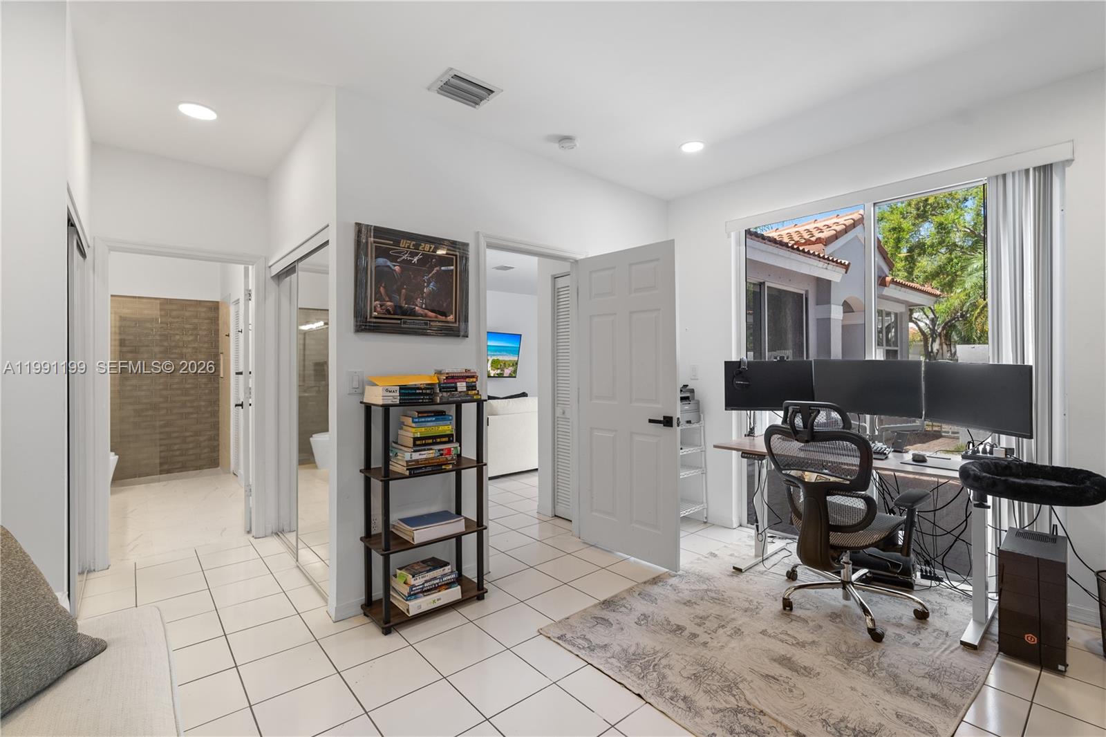 Photo of 1120 Canella Ln  (1120), Hollywood, Florida, 33019 - 