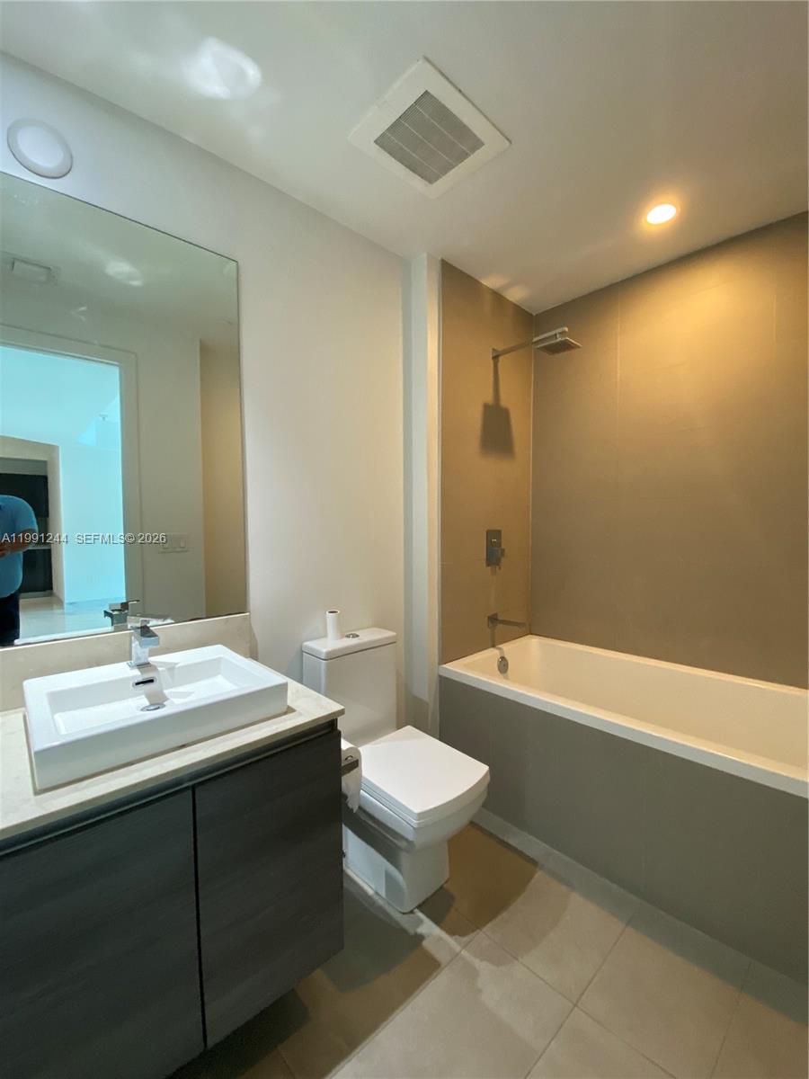 Photo of 1080 Brickell Ave  #205, Miami, Florida, 33131 - 