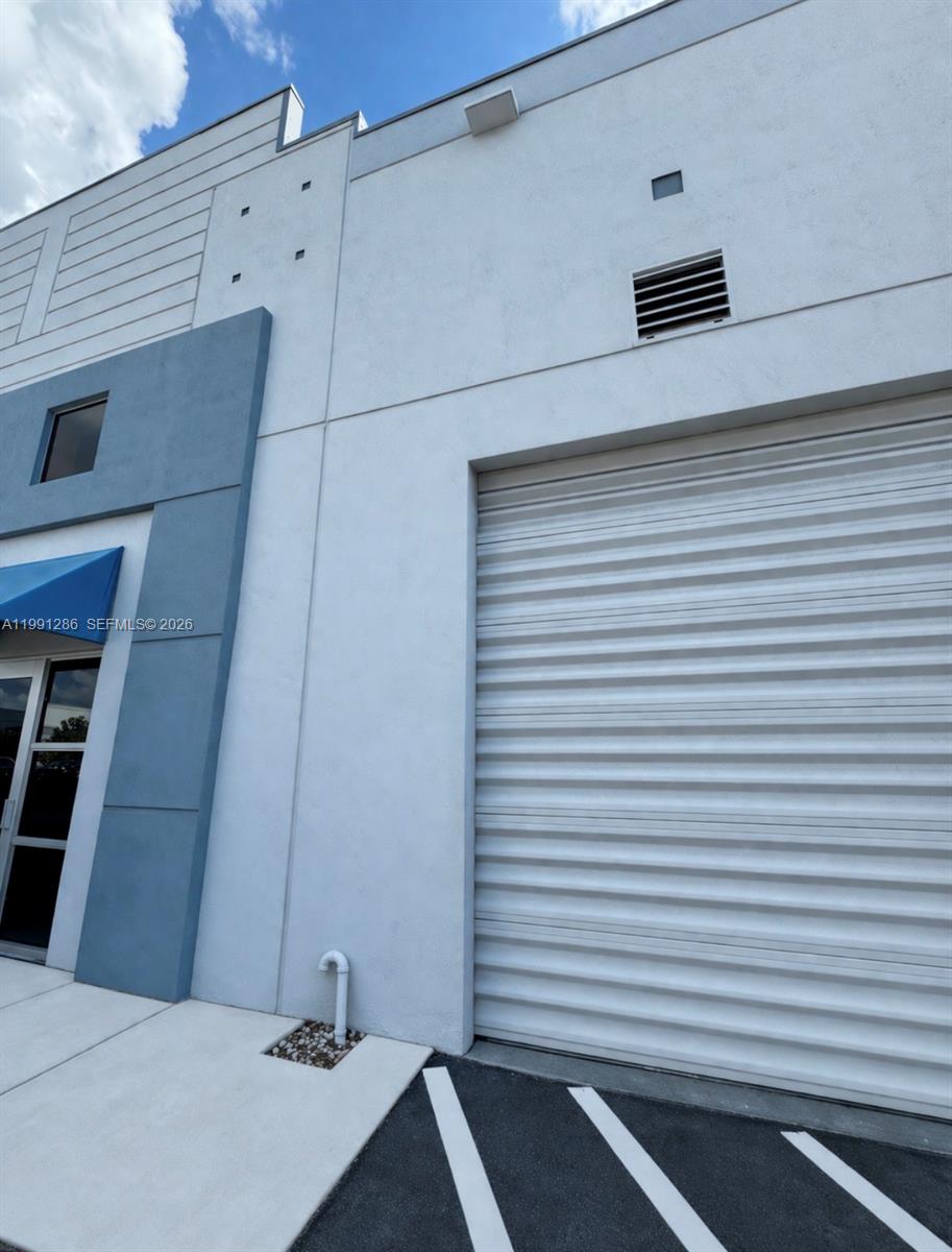 7  /   sq. ft. $ 2026-03-30 0 Photo