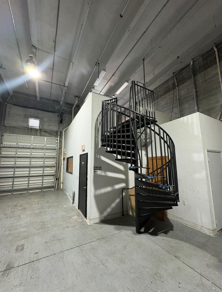 7  /   sq. ft. $ 2026-03-30 0 Photo