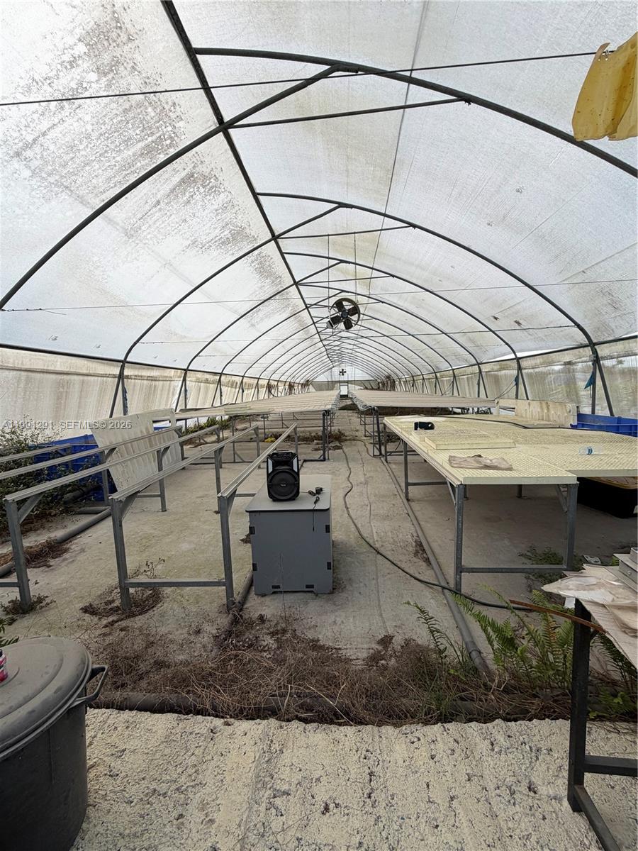   /   кв.футов $ 2026-03-30 0 Фото