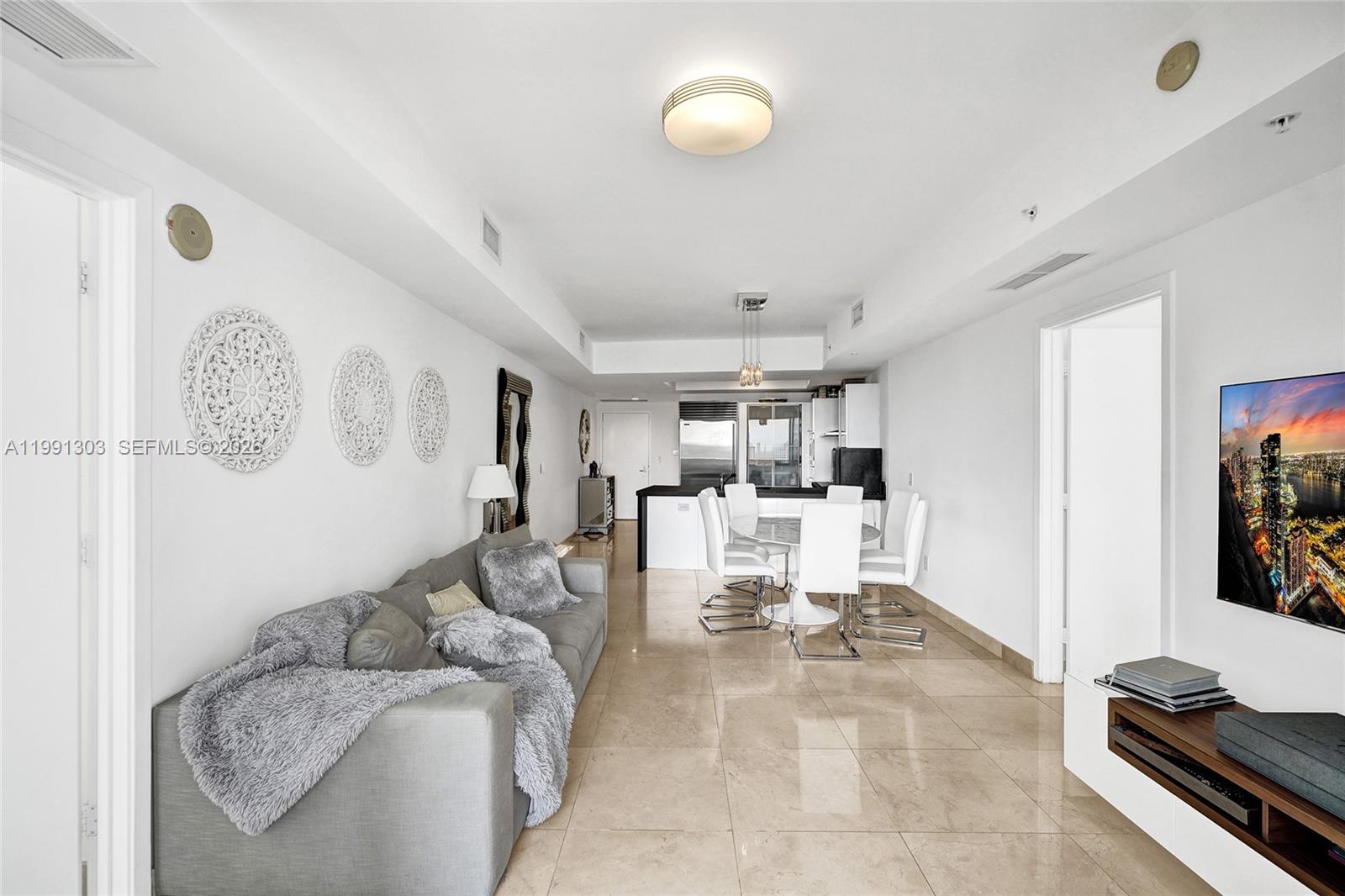 2007 3 / 3 1434 sq. ft. $ 2026-03-30 0 Photo