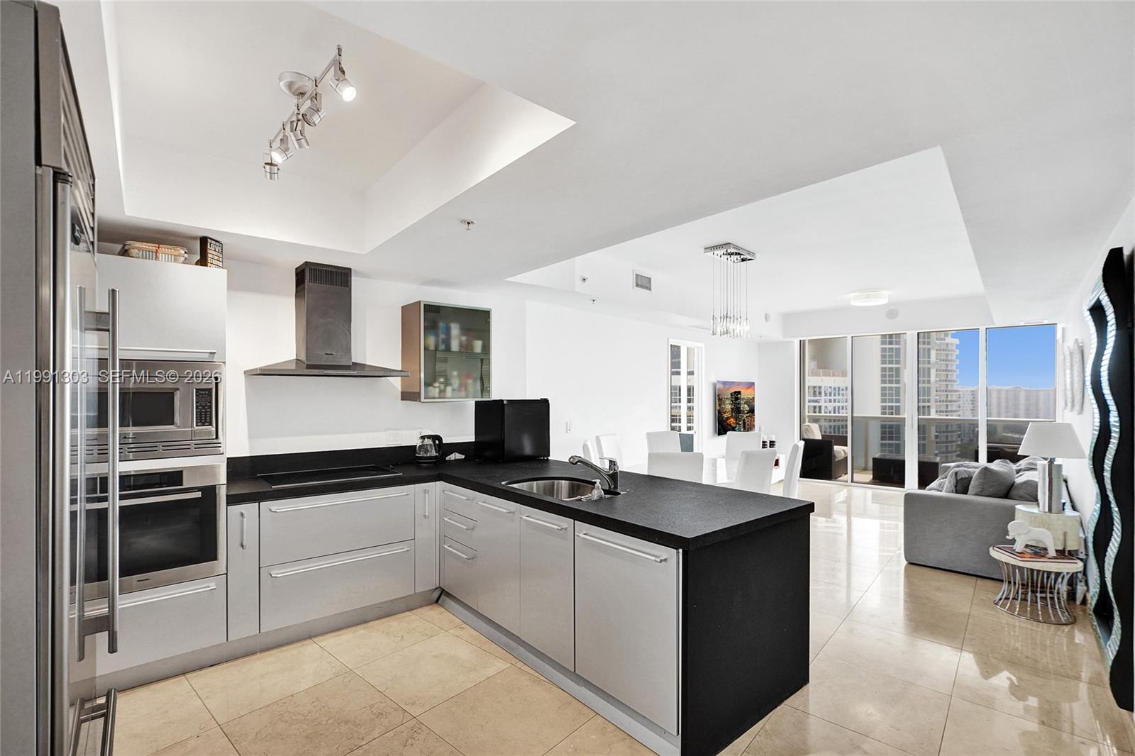 2007 3 / 3 1434 sq. ft. $ 2026-03-30 0 Photo