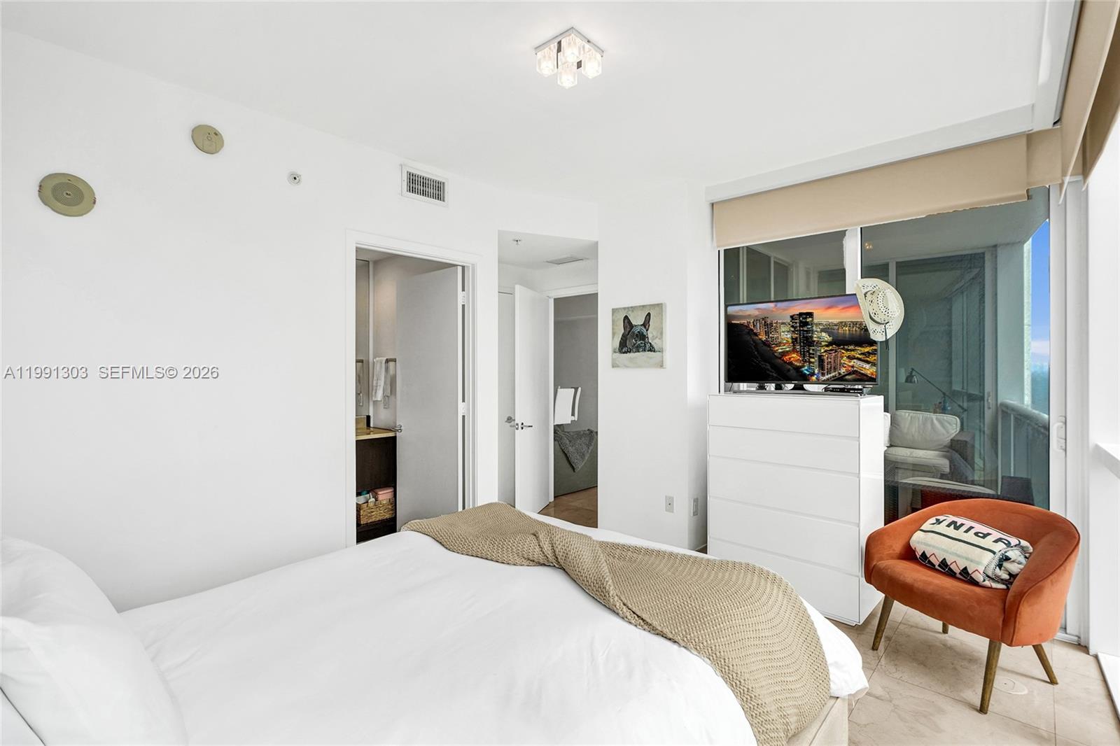 2007 3 / 3 1434 sq. ft. $ 2026-03-30 0 Photo