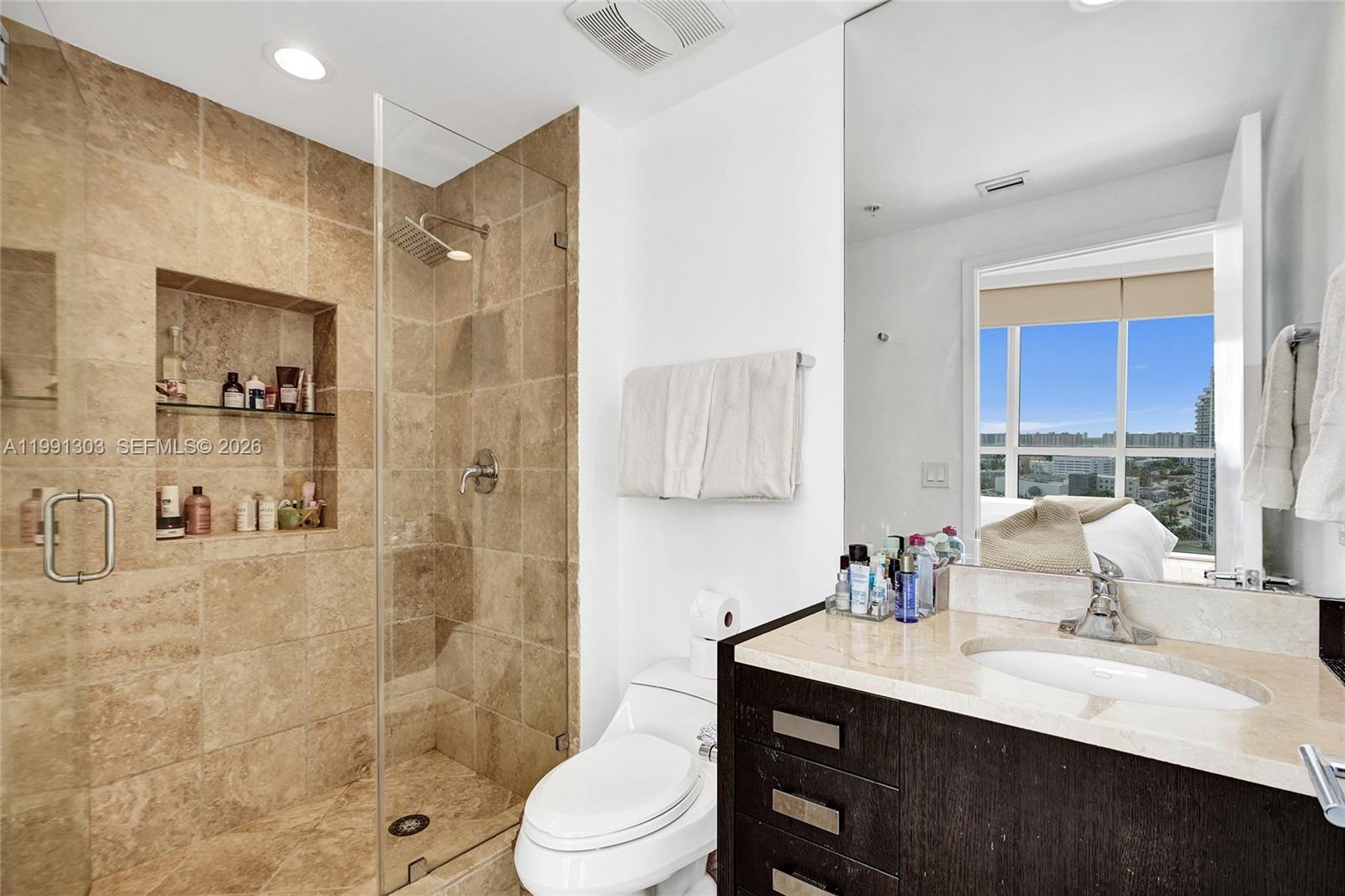 2007 3 / 3 1434 sq. ft. $ 2026-03-30 0 Photo