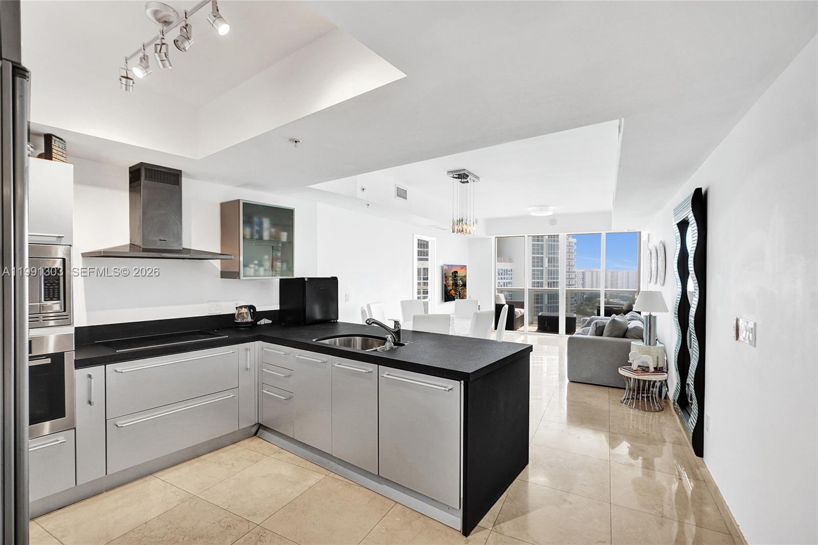 2007 3 / 3 1434 sq. ft. $ 2026-03-30 0 Photo