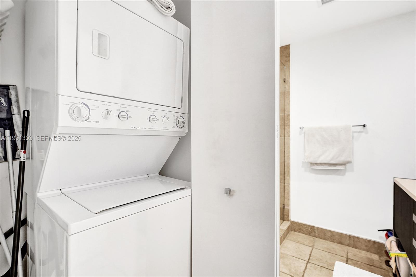 2007 3 / 3 1434 sq. ft. $ 2026-03-30 0 Photo