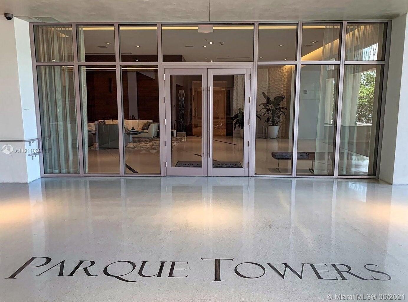 Ver detalles 5-703 2 / 3 1524 sq. ft. $ 2026-04-15 0 foto