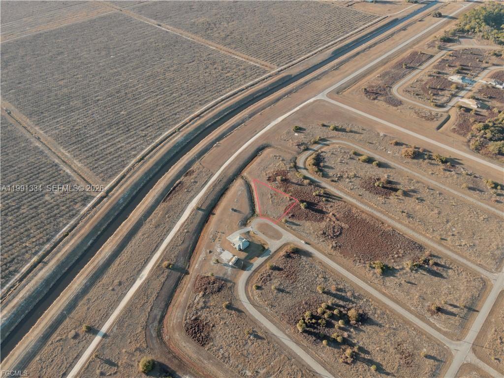   /   кв.футов $ 2026-03-30 0 Фото