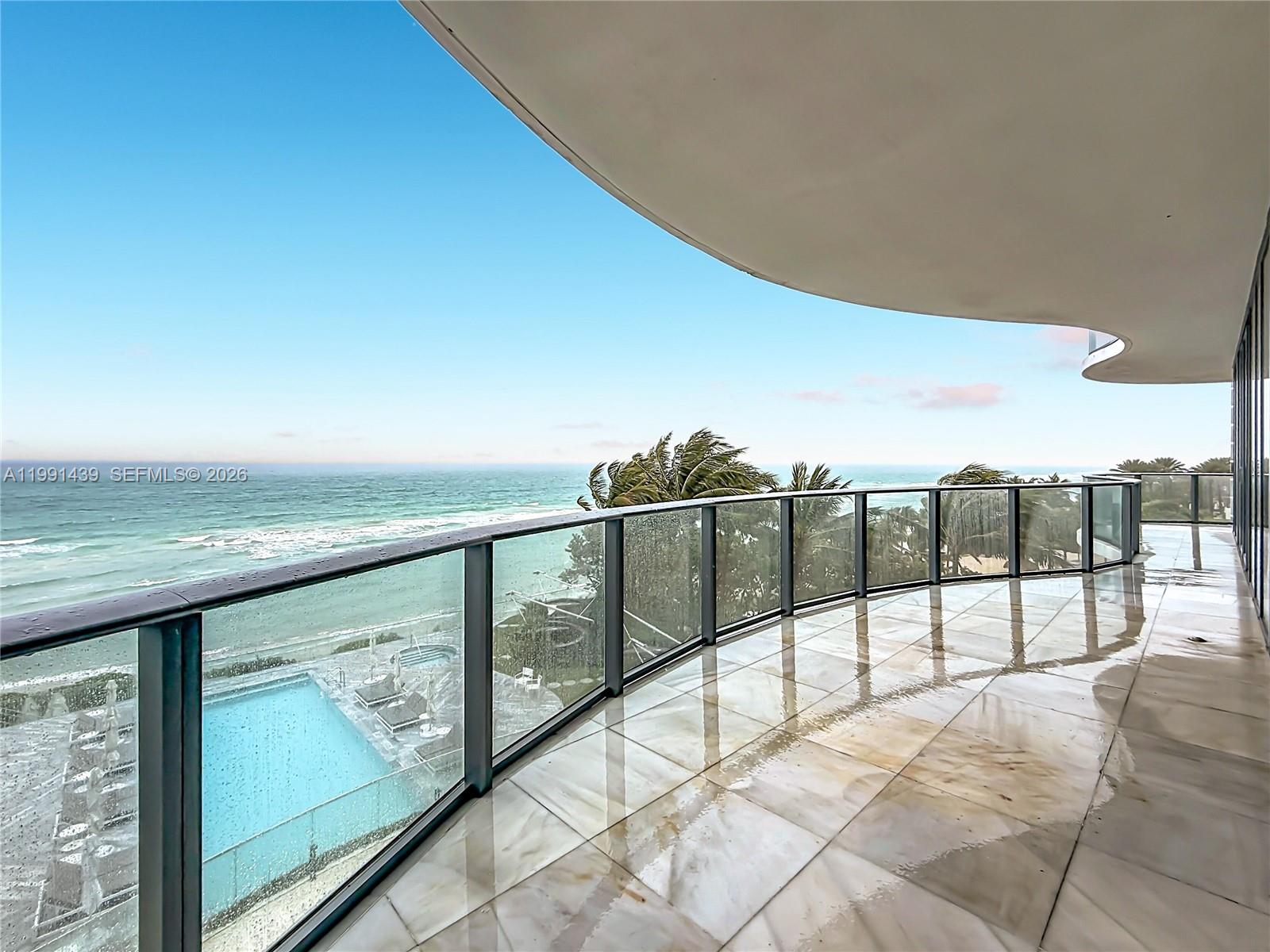 5 4 / 6 4992 sq. ft. $ 2026-03-30 0 foto