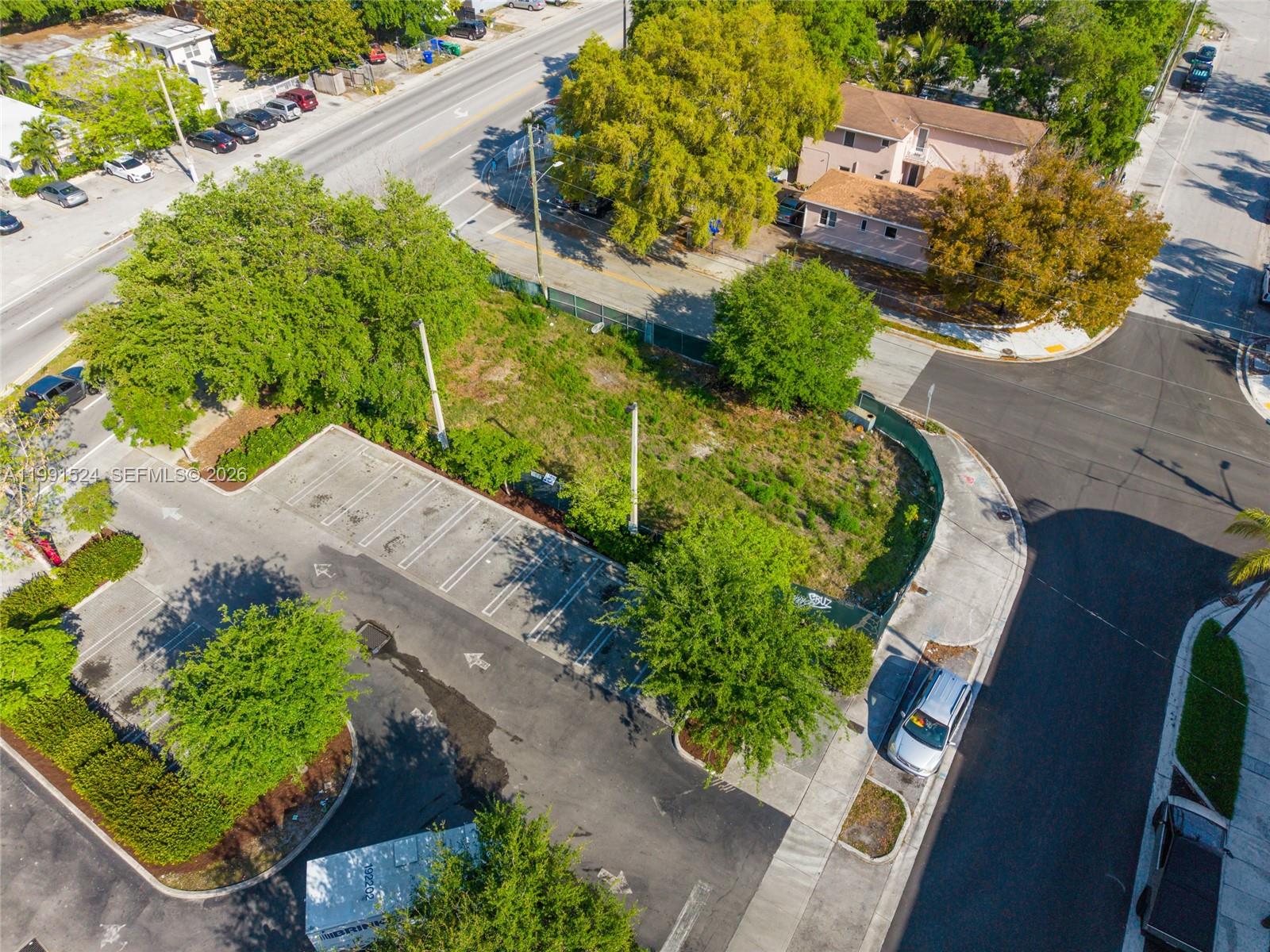   /   кв.футов $ 2026-03-30 0 Фото