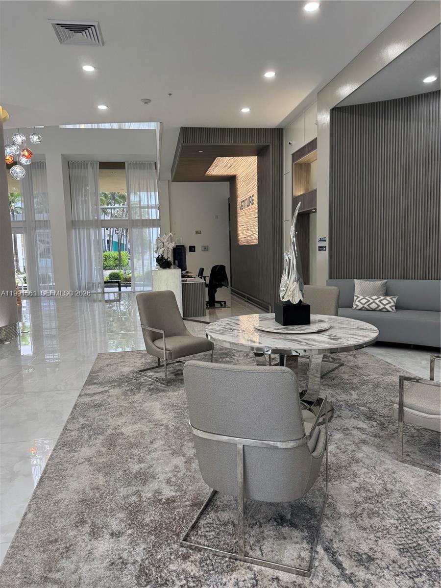 Photo of 18800 29th Ave #822, Aventura, Florida, 33180 -