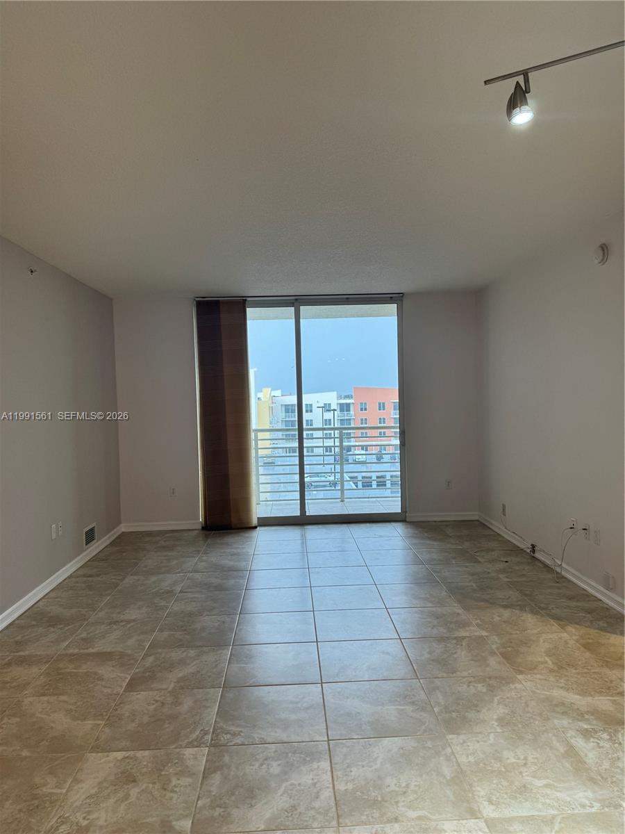 Photo of 18800 29th Ave #822, Aventura, Florida, 33180 -