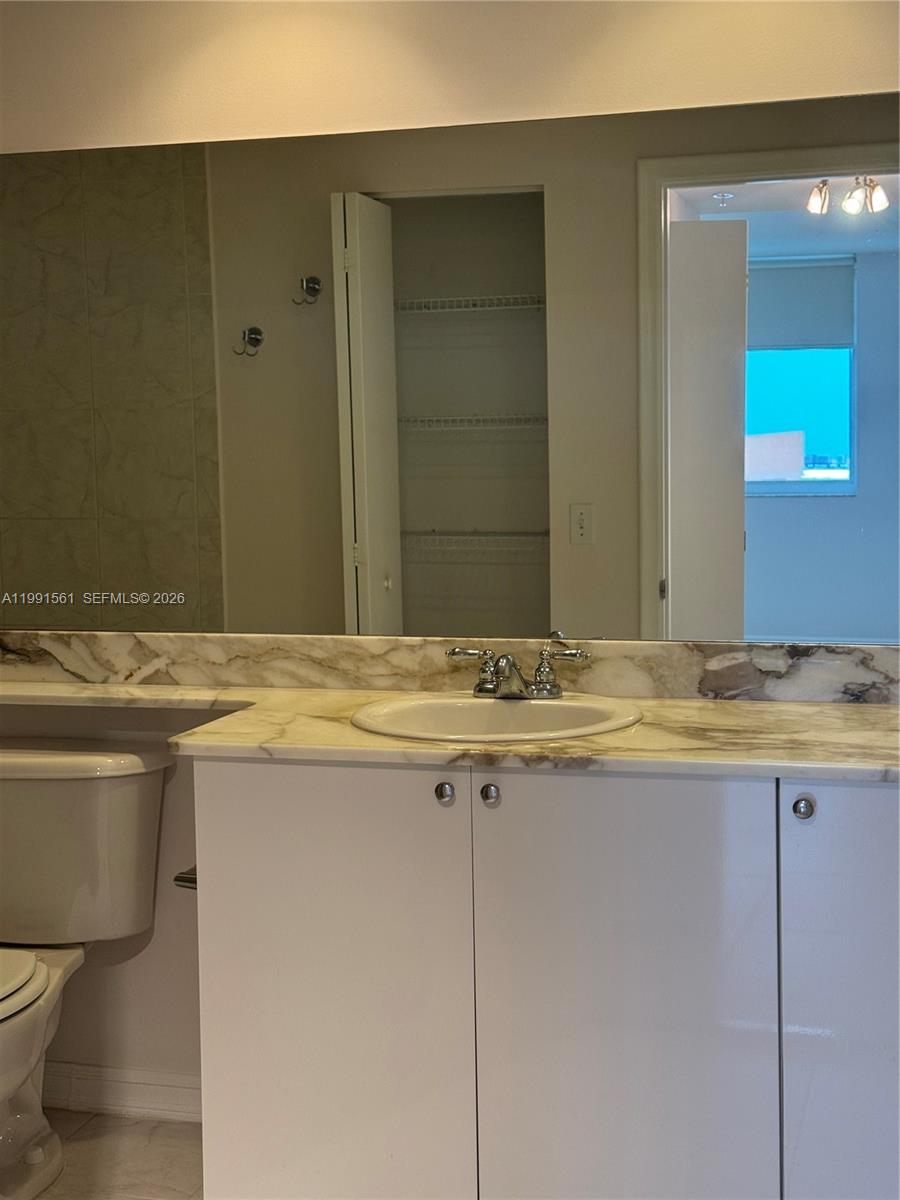 Photo of 18800 29th Ave #822, Aventura, Florida, 33180 -