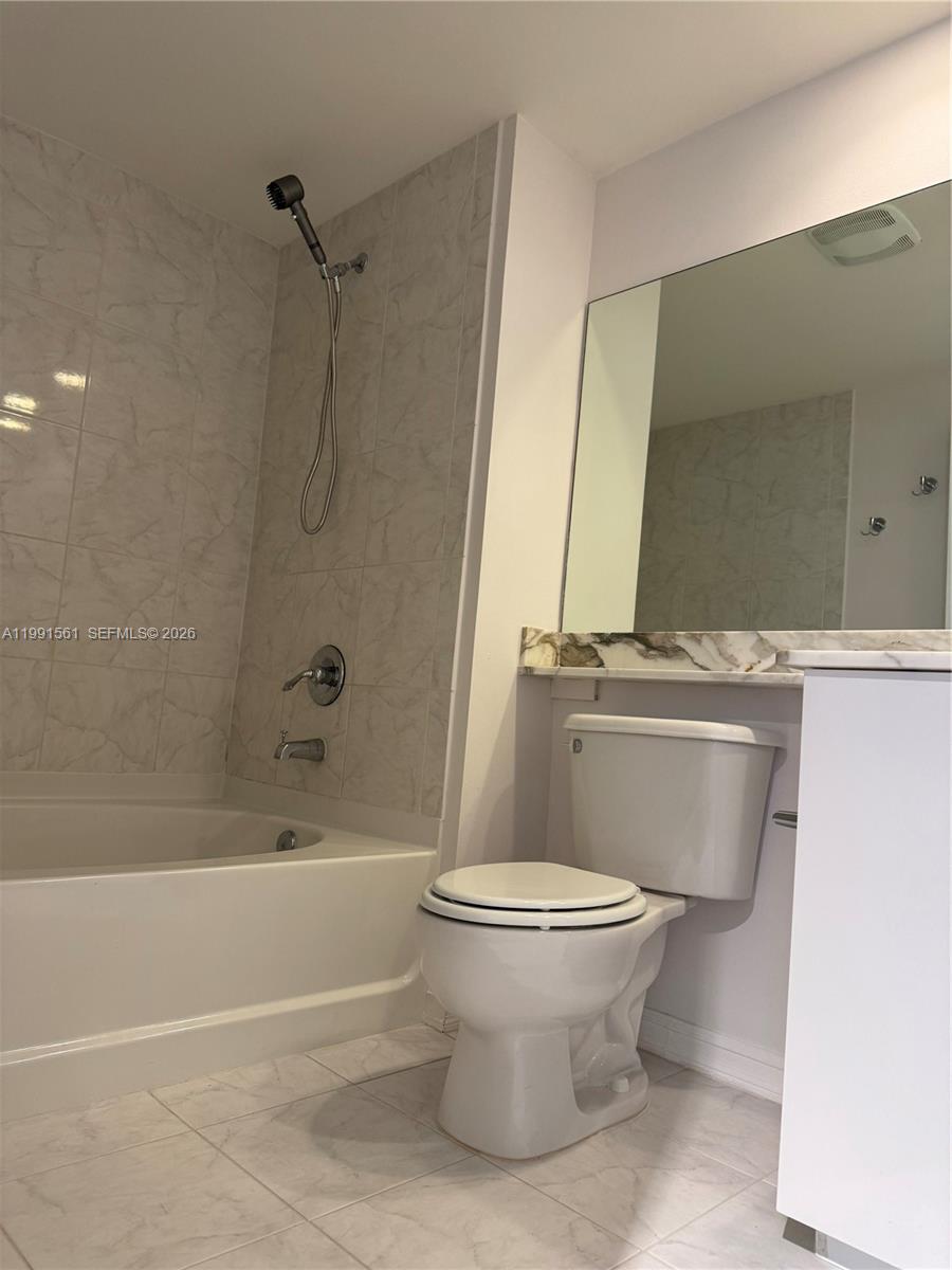 Photo of 18800 29th Ave #822, Aventura, Florida, 33180 -