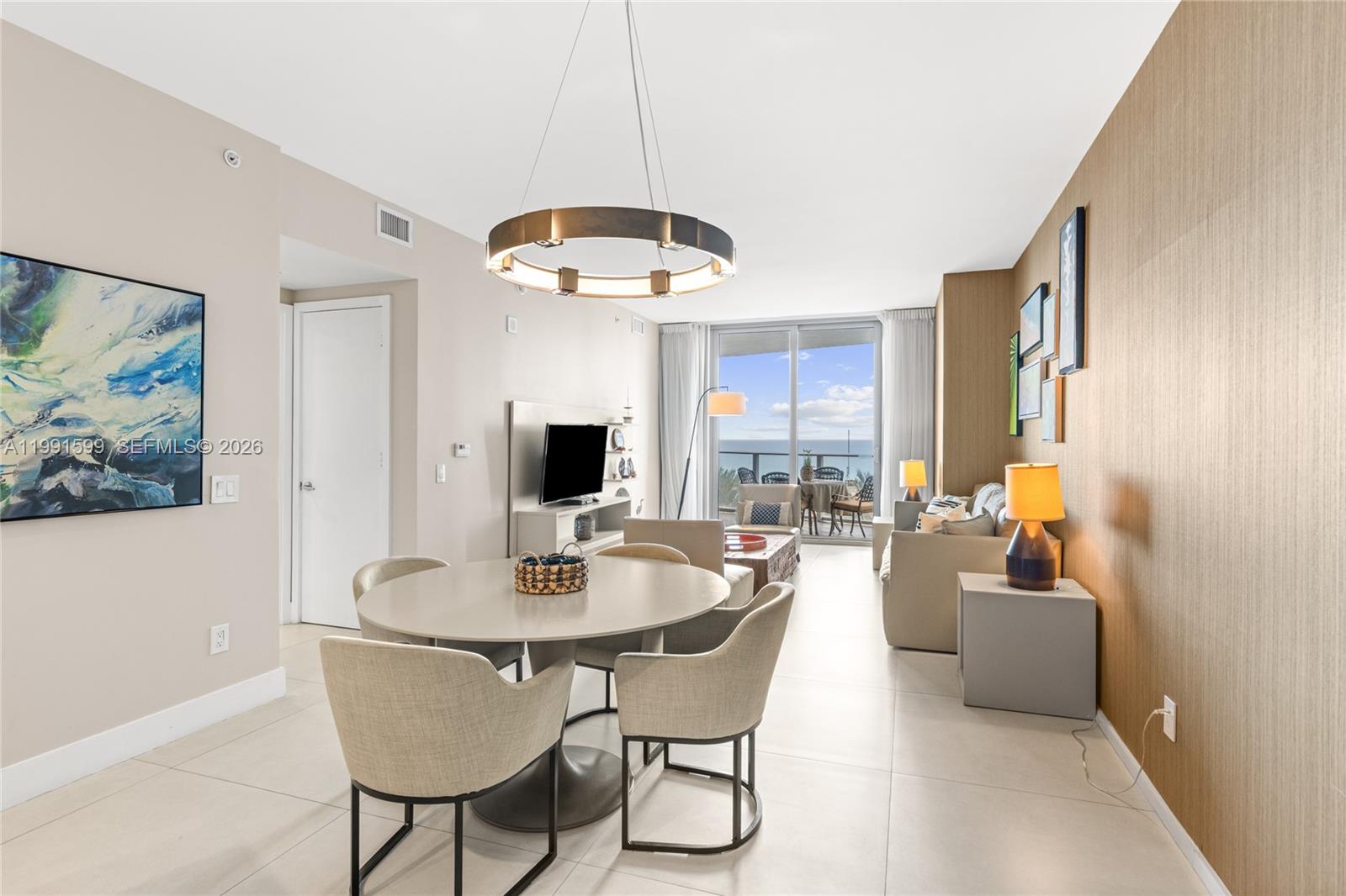 1107 1 / 1 852 кв.футов $ 2026-03-30 0 Фото