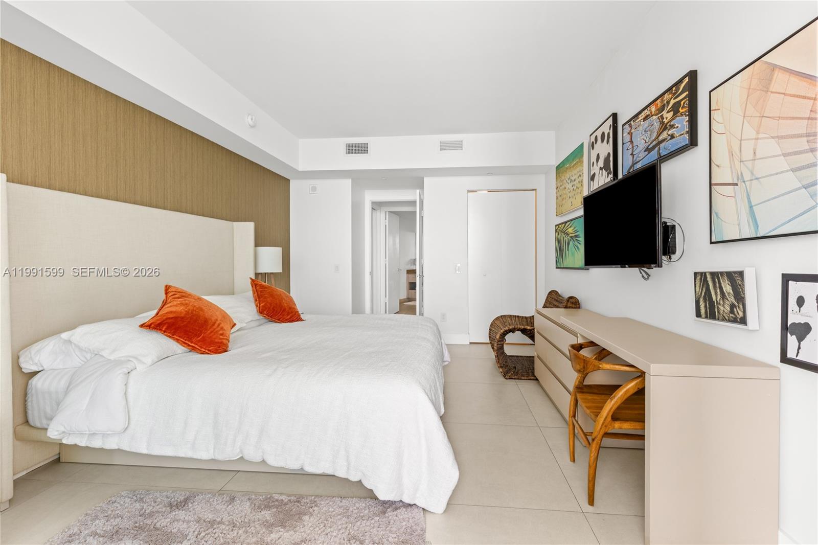 1107 1 / 1 852 кв.футов $ 2026-03-30 0 Фото