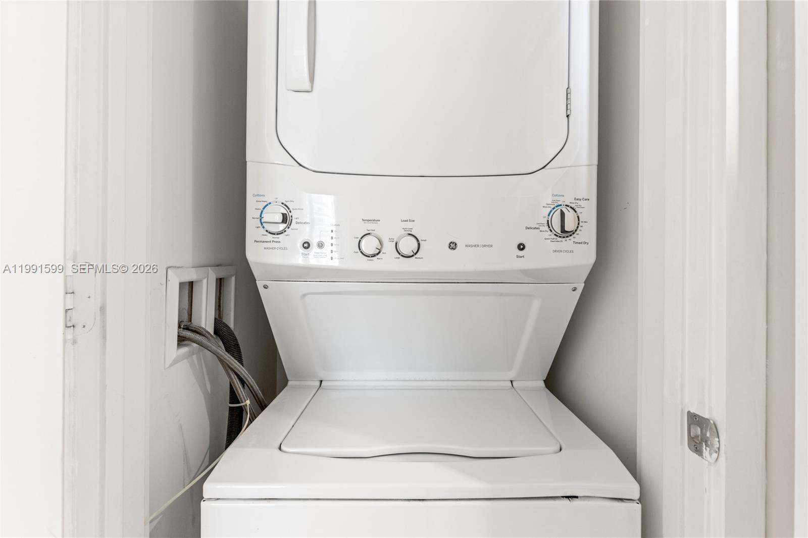 1107 1 / 1 852 кв.футов $ 2026-03-30 0 Фото