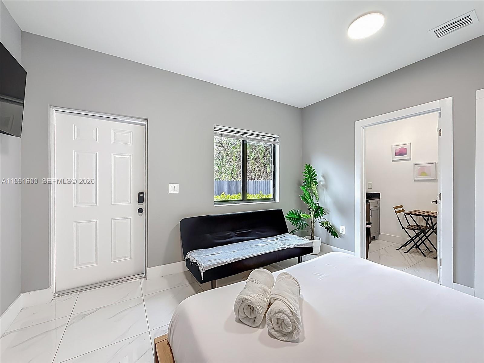   /  3456 sq. ft. $ 2026-03-30 0 Photo