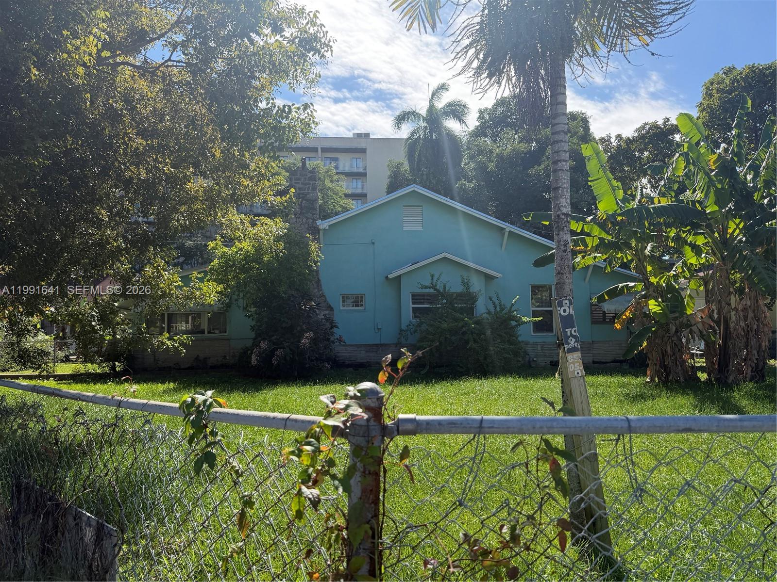   /   sq. ft. $ 2026-03-30 0 foto