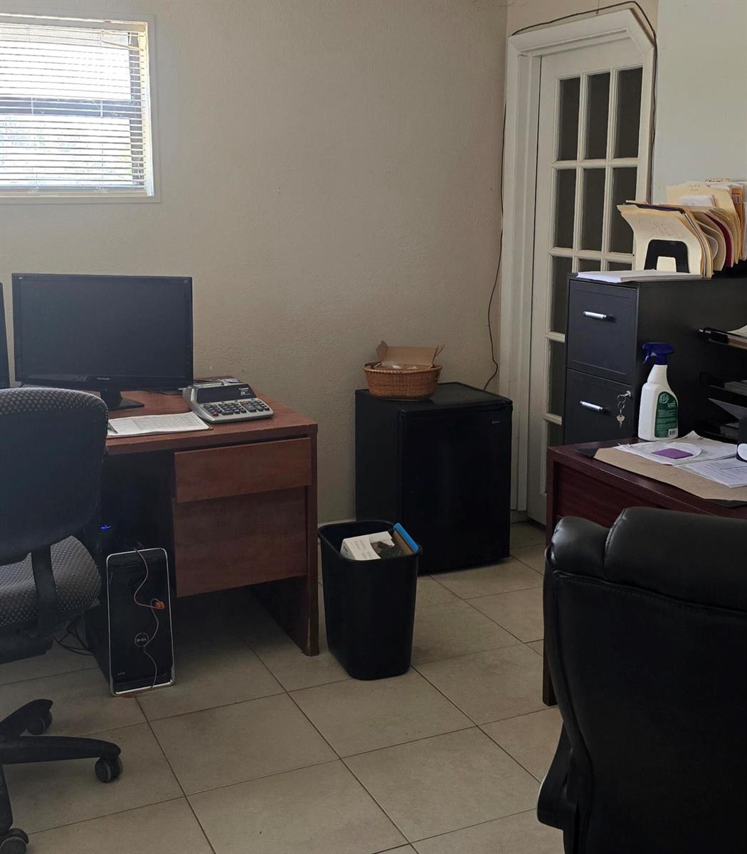   / 0  sq. ft. $ 2026-06-15 0 foto